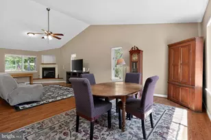 8427 Springs Way Pl, Warrenton, VA 20186 - Photo 17