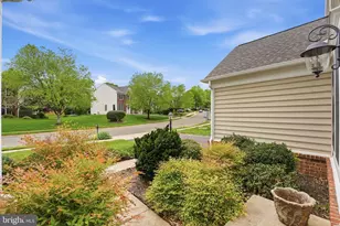 6394 Cedar Brook Ln, Warrenton, VA 20187 - Photo 3