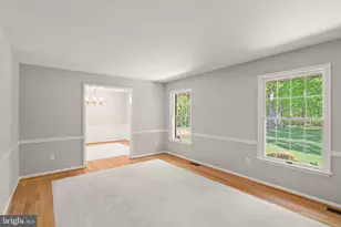 3430 Courtney School Rd, Midland, VA 22728 - Photo 5