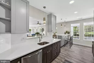 6704 Holly Farm Ln, Warrenton, VA 20187 - Photo 11