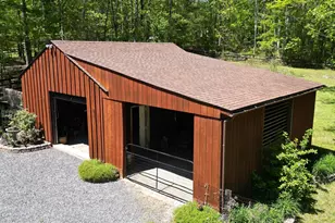 10418 Cliff Mills Rd, Marshall, VA 20115 - Photo 9