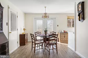 6439 Lancaster Dr, Warrenton, VA 20187 - Photo 9