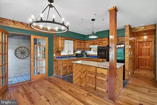 13016 Belle Meade Ln, Markham, VA 22643 - Photo 15