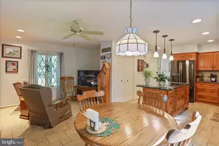 9387 Covenant Hill Ln, Marshall, VA 20115 - Photo 11