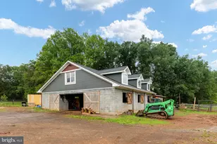 6119 Beach Rd, Midland, VA 22728 - Photo 77