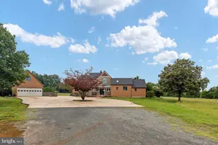 6119 Beach Rd, Midland, VA 22728 - Photo 1
