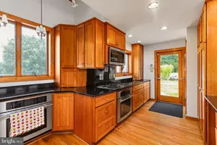 6119 Beach Rd, Midland, VA 22728 - Photo 41