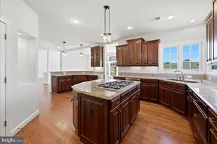 10216 Lees Mill Rd, Warrenton, VA 20186 - Photo 9