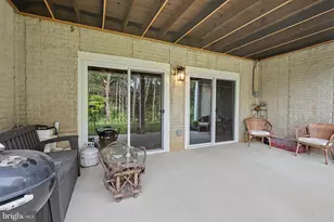 6009 Old Bust Head Rd, Broad Run, VA 20137 - Photo 35