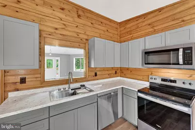 8265 Opal Road, Warrenton, VA 20186 - Photo 17