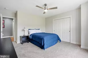 7424 Edington, Warrenton, VA 20187 - Photo 27