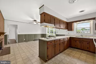 312 Norfolk Dr, Warrenton, VA 20186 - Photo 25