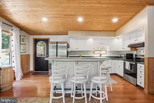 13010 Belle Meade Ln, Markham, VA 22643 - Photo 21