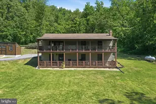 13010 Belle Meade Ln, Markham, VA 22643 - Photo 1