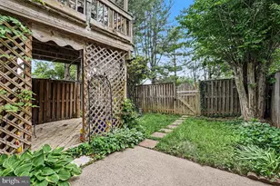 740 Cherry Tree Ln, Warrenton, VA 20186 - Photo 27