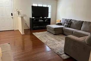 544 Highland Towne Ln, Warrenton, VA 20186 - Photo 3