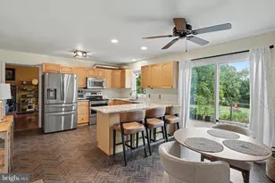 6493 Balls Mill Rd, Midland, VA 22728 - Photo 9