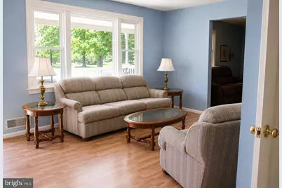 7087 Lakeview Drive, Warrenton, VA 20187 - Photo 3