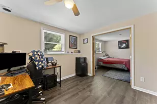 7403 Waterford Ln, Warrenton, VA 20187 - Photo 37