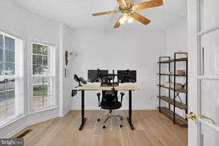 242 Fox Chase St, Warrenton, VA 20186 - Photo 29