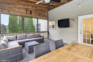 242 Fox Chase St, Warrenton, VA 20186 - Photo 23