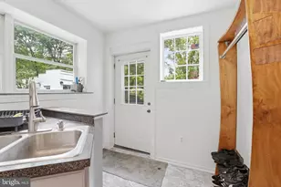 13030 John Marshall Hwy, Linden, VA 22642 - Photo 5
