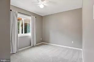 7264 Twilight Ct, Warrenton, VA 20187 - Photo 17