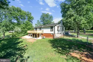 2374 Carriage Ford Rd, Catlett, VA 20119 - Photo 5
