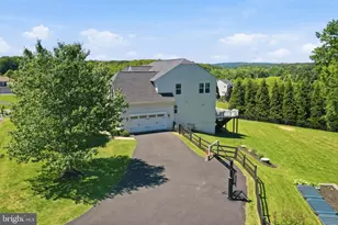 8046 Side Hill Dr, Warrenton, VA 20187 - Photo 53