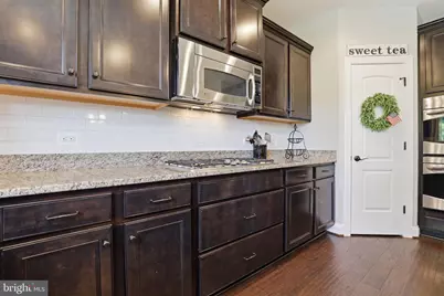 8046 Side Hill Drive, Warrenton, VA 20187 - Photo 15