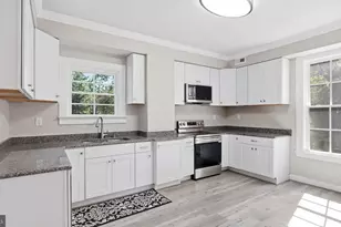 105 E Washington St, Remington, VA 22734 - Photo 15