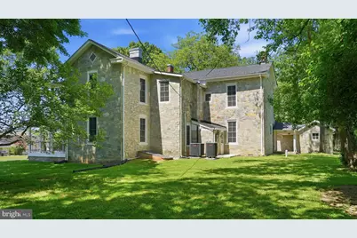 105 E Washington Street, Remington, VA 22734 - Photo 31