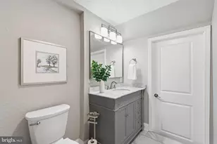 105 E Washington St, Remington, VA 22734 - Photo 19