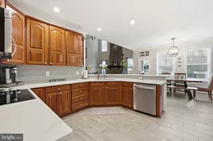12140 Brent Town Rd, Midland, VA 22728 - Photo 17