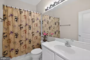 7153 Comrie Ct, Warrenton, VA 20187 - Photo 23