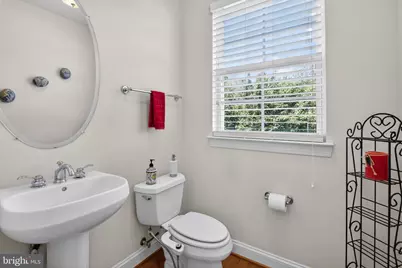 7153 Comrie Court, Warrenton, VA 20187 - Photo 9