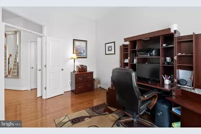 7153 Comrie Court, Warrenton, VA 20187 - Photo 11