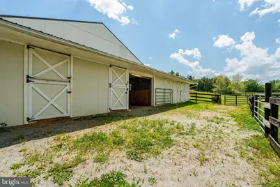 9253 Cliff Mills Road #HORSE FACILITY, Warrenton, VA 20186 - Photo 31