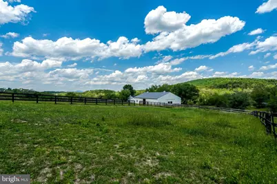 9253 Cliff Mills Road #HORSE FACILITY, Warrenton, VA 20186 - Photo 37