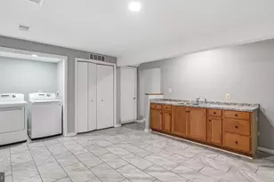526 Highland Towne Ln, Warrenton, VA 20186 - Photo 29