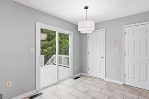 526 Highland Towne Ln, Warrenton, VA 20186 - Photo 15