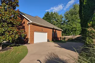 178 Carriage Chase Cir, Warrenton, VA 20186 - Photo 3