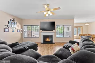 700 Fox Chase St, Warrenton, VA 20186 - Photo 13