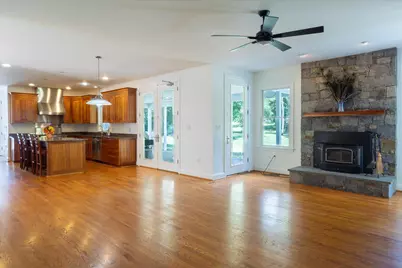 5202 Chase Lane, Midland, VA 22728 - Photo 15