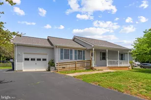 11737 Battle Ridge Dr, Remington, VA 22734 - Photo 3