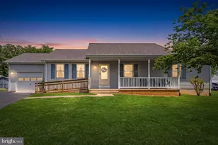 11737 Battle Ridge Dr, Remington, VA 22734 - Photo 1