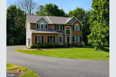 7164 N Crest Court, Warrenton, VA 20187 - Photo 1
