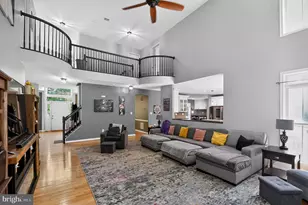 7164 N Crest Ct, Warrenton, VA 20187 - Photo 5
