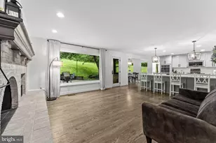 5920 Hunton Wood Dr, Broad Run, VA 20137 - Photo 17