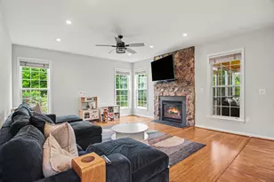 4056 Shrayer Ct, Warrenton, VA 20187 - Photo 13